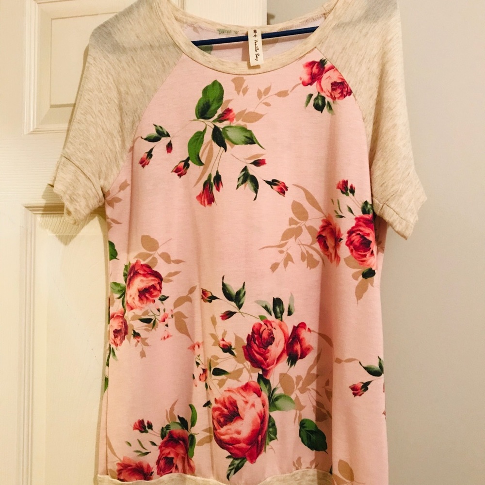 Floral top